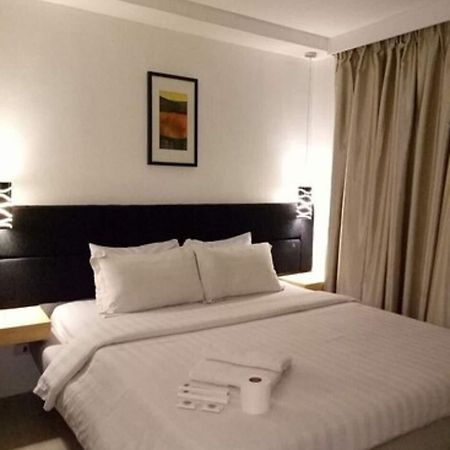 Dragonlink Suites Μακάτι Εξωτερικό φωτογραφία